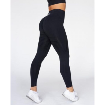 Gavelo Seamless BLACK Leggings